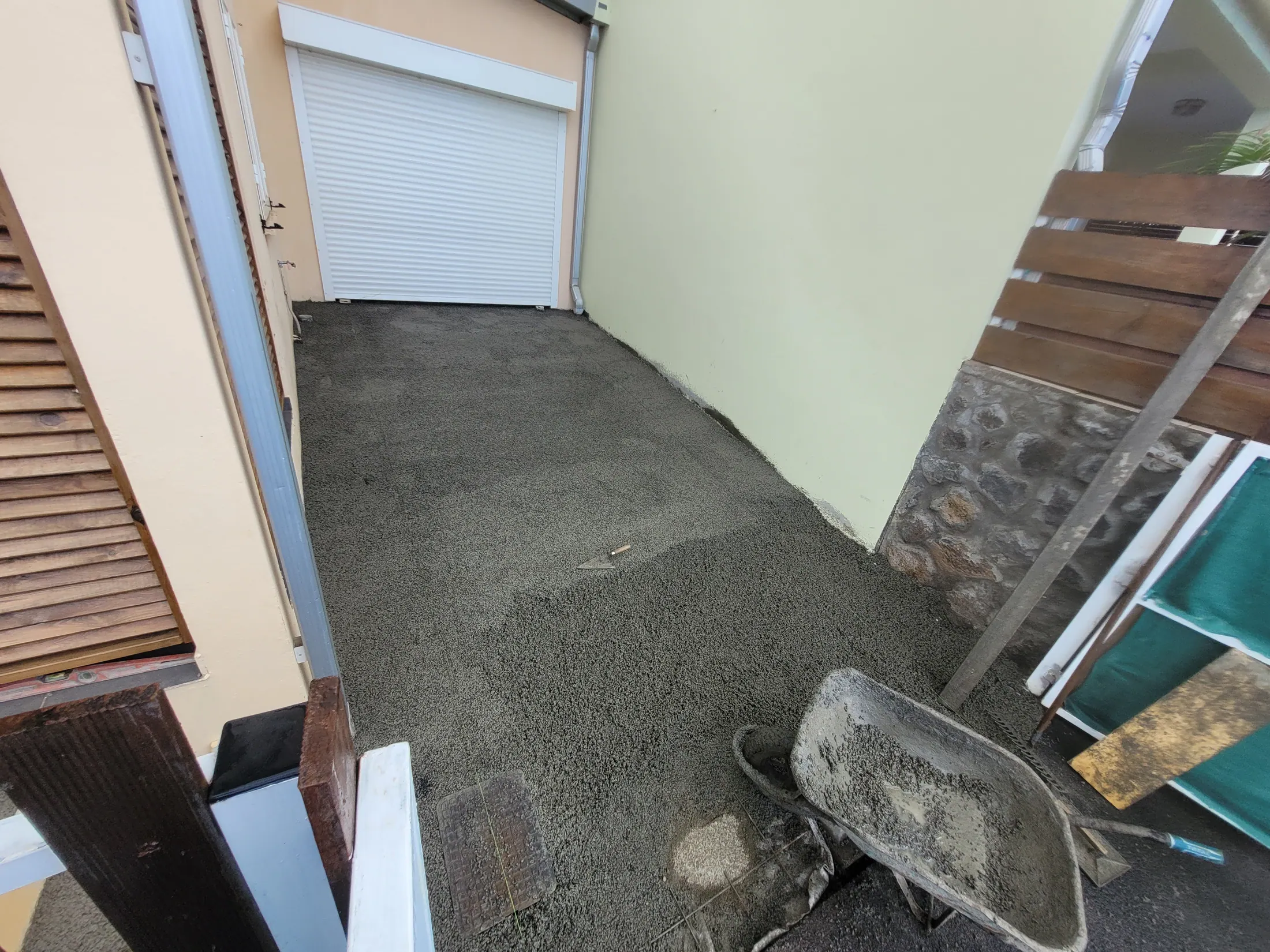 Béton frais sur accès garage
