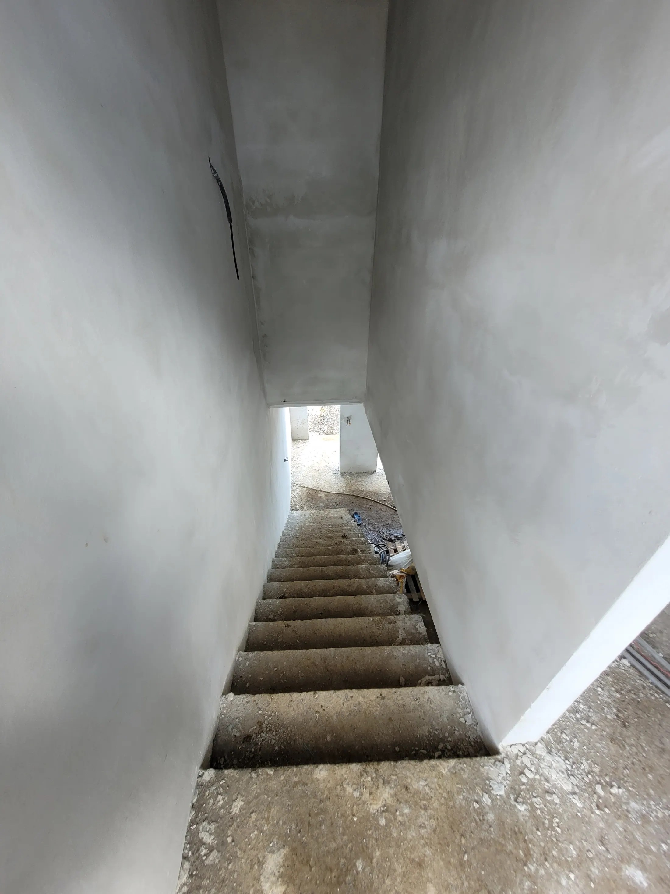 Escalier intérieur en cours de travaux